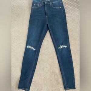 High Rise Skinny Jeans - distressed